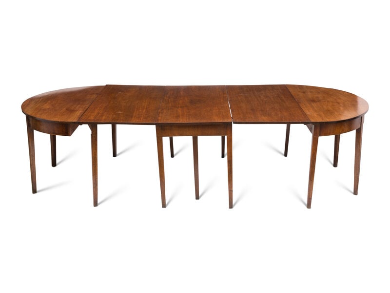 A George III Mahogany Gate-Leg Dining Table (1 of 3)