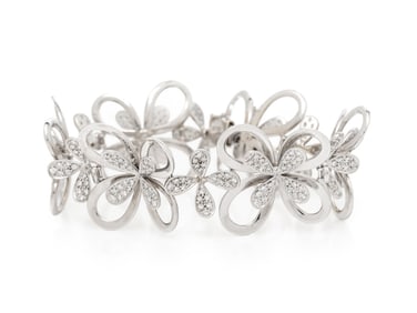 WHITE GOLD AND DIAMOND FLOWER BRACELET