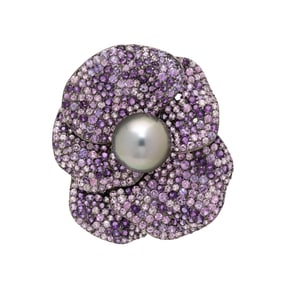 MULTICOLOR SAPPHIRE, CULTURED GRAY PEARL, AND BLACKENED GOLD FLOWER BROOCH