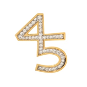 CARTIER, DIAMOND, YELLOW GOLD, AND PLATINUM CUSTOM '45' BROOCH