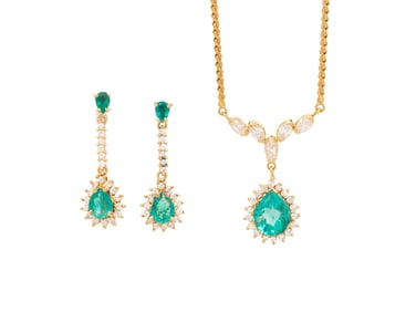 EMERALD, DIAMOND, AND YELLOW GOLD JEWELRY SET