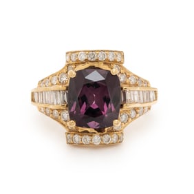 SPINEL, DIAMOND, AND YELLOW GOLD RING
