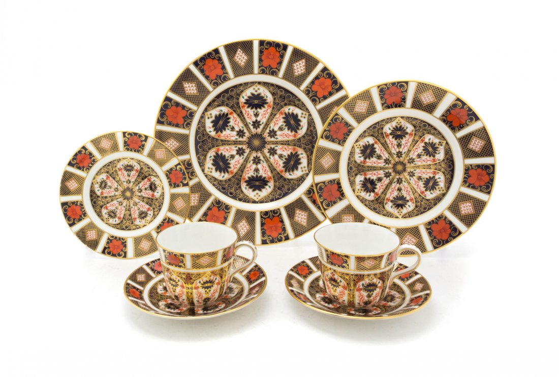 A Royal Crown Derby Porcelain Dinner Service for Sixtee: A Royal Crown Derby Porcelain Dinner Service for Sixteen, in the Imari pattern, comprising dinner plates, salad plates, bread plates, saucers and cups; 80 items total. Diameter of dinner plate 10 1/2 