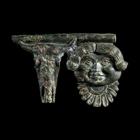 A Hellenistic Bronze Applique with a Bucranium and Gorgon