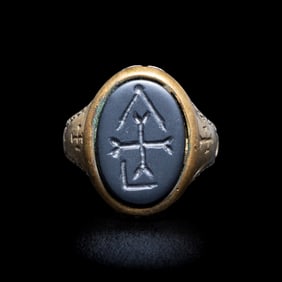 A Sicilian Electrum and Onyx Signet Ring of a Templar Grand Master