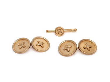 COLLECTION OF YELLOW GOLD MEN'S ACCESSORIES