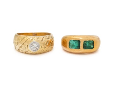 TWO YELLOW GOLD AND GEMSTONE RINGS