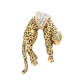 DIAMOND, YELLOW GOLD, AND ENAMEL ARTICULATED PANTHER BROOCH