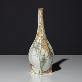 Jacobus Lucas Verhoog (painter) for Rozenburg c. 1900 Eggshell porcelain vase with polychrome