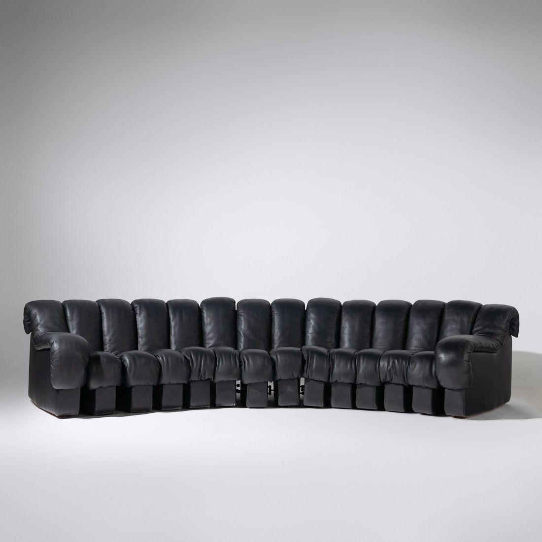 Eleanora Peduzzi-Riva, Heinz Ulrich, and Ueli Berger c. 1972 De Sede DS600 'Non-Stop' Sectional: Eleanora Peduzzi-Riva, Heinz Ulrich, and Ueli Berger c. 1972 De Sede DS600 'Non-Stop' Sectional Sofa, 14 segments for Stendig leather with manufacturer tag stapled to underside 'Stendig Inc.' and 'Ste
