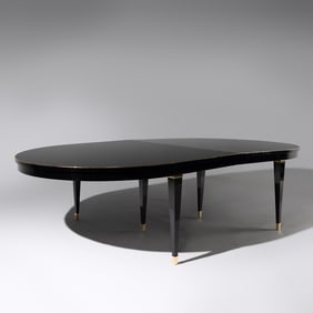 Iliad Design (New York, 21st Century) Oval dining table