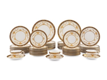 A Minton Dynasty Porcelain Dinner Service