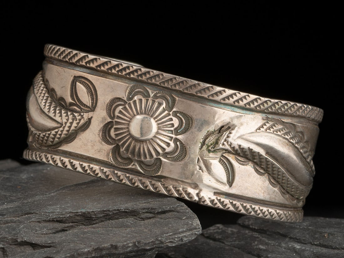 Navajo Stamped and Chiseled Ingot Cuff Bracelet (1 of 1)