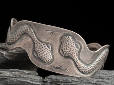 Navajo or Pueblo Snake Cuff Bracelet