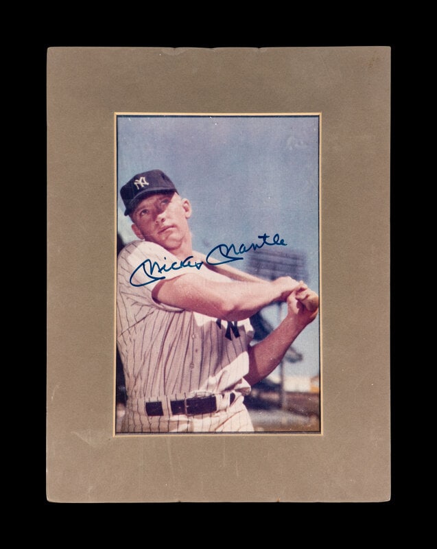 A Mickey Mantle Signed Autograph Photo (Beckett Authentication Services) (1 of 2)