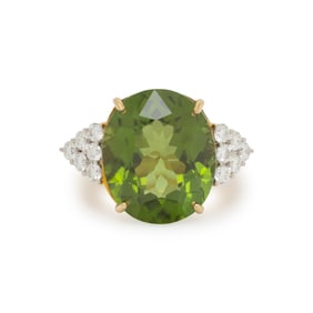 PERIDOT, DIAMOND, AND YELLOW GOLD RING