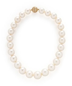 GRADUATED CULTURED PEARL AND DIAMOND NECKLACE