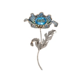 MOIRA, PLIQUE-À-JOUR ENAMEL, BLUE TOPAZ, DIAMOND, AND GOLD FLOWER BROOCH