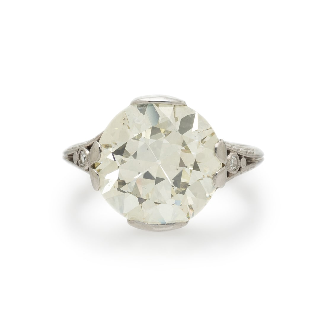 ART DECO, PLATINUM AND DIAMOND RING (1 of 5)