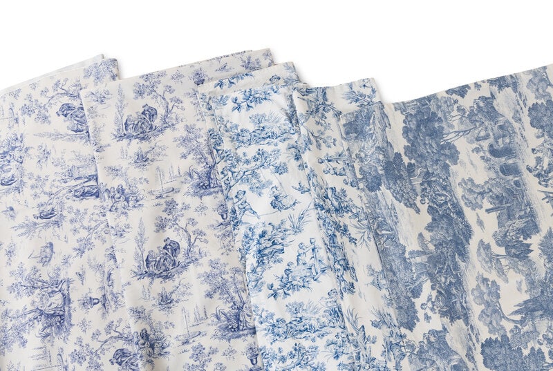 A Group of Blue Toile Tablecloths (1 of 16)
