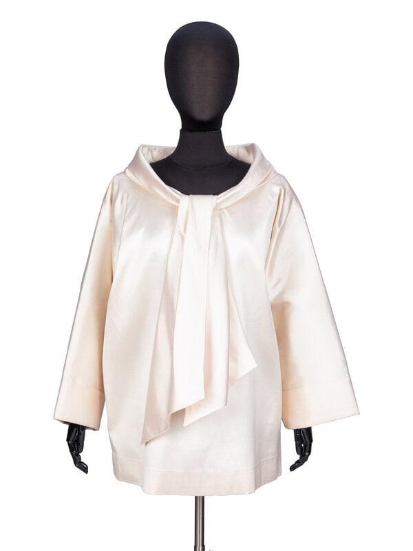 Carolyne Roehm, Cream High Neck Blouse (1 of 4)