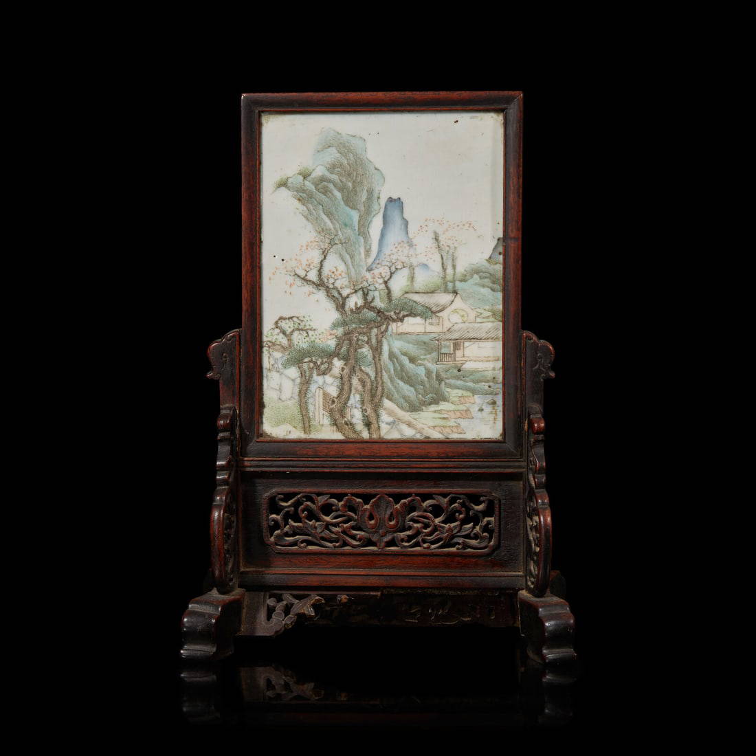 A Chinese Enameled Porcelain 'Landscape' and Carved Wood Table Screen, 19th Century 晚清
