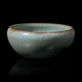 A Small Chinese Celadon Glazed Stoneware Vessel, Possibly Southern Song Dynasty  或南