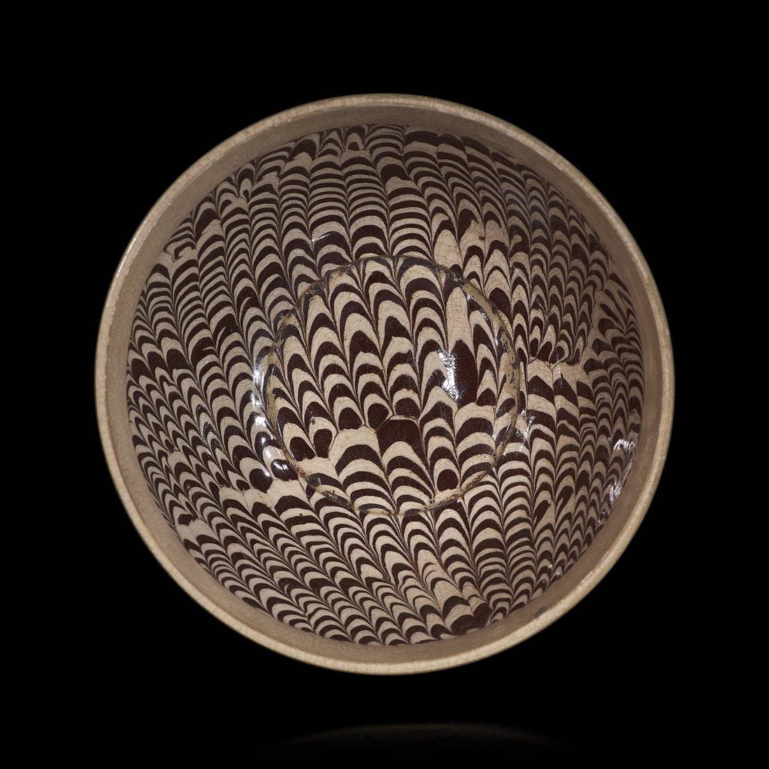 A Chinese Marbleized Pottery Bowl 絞胎盌