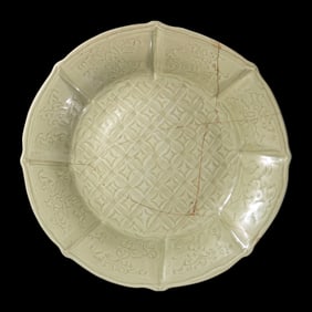An Unusual Large Chinese Longquan Celadon Carved Barbed Charger, Ming Dynasty 明 龍