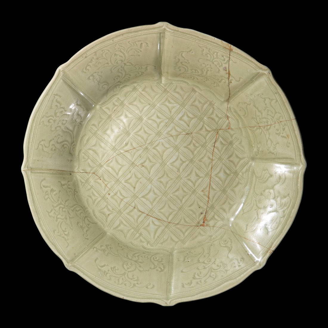 An Unusual Large Chinese Longquan Celadon Carved Barbed Charger, Ming Dynasty 明 龍