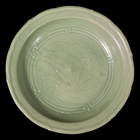 A Large Chinese Longquan Celadon Glazed Porcelain 'Lotus' Charger 龍泉青釉