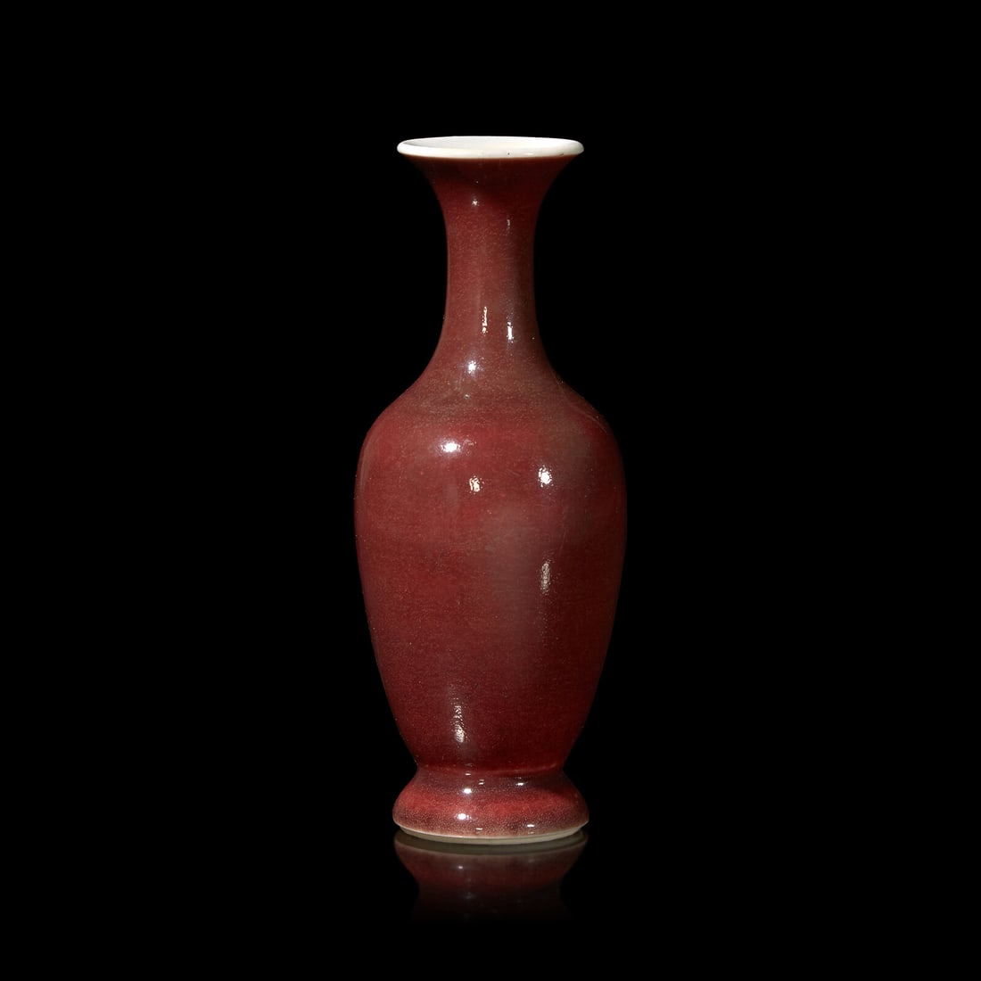 A Chinese Copper Red Glazed Porcelain Vase 紅釉長頸瓶