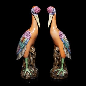 A Pair of Chinese Export Famille Rose Porcelain Cranes, Late Qing/Republic Period 晚清