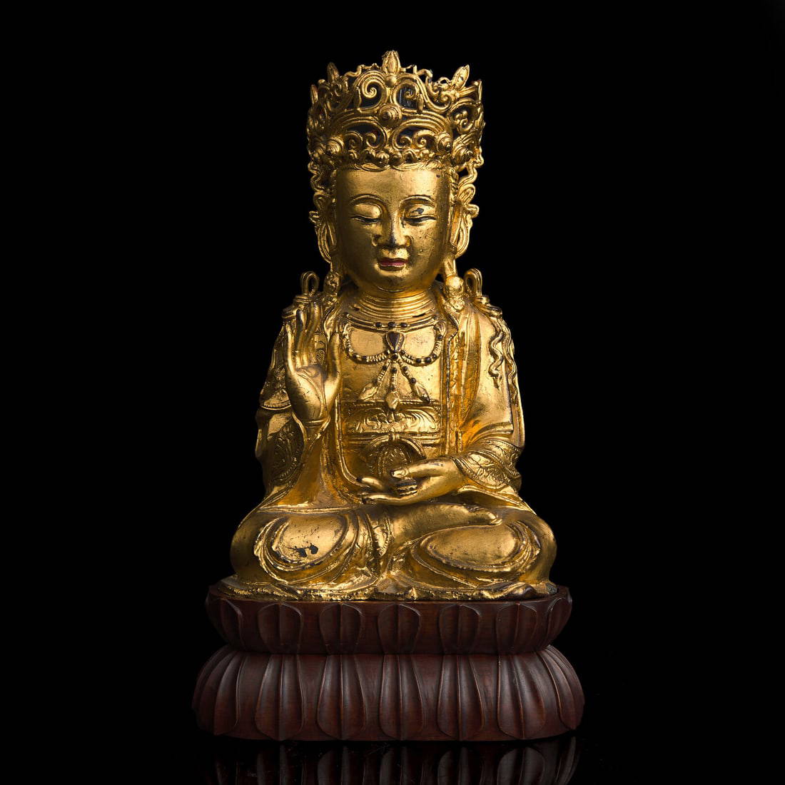 A Gilt-Lacquered Bronze Figure of a Seated Bodhisattva 鎏金銅菩薩