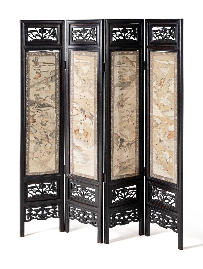 A Chinese Kesi Textile Inset Four-Panel Floor Screen, 19th Century 清晚期 紅