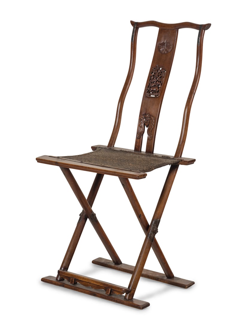 A Chinese Hardwood Folding Chair, Jiaoyi, 19th Century 清中晚期 硬