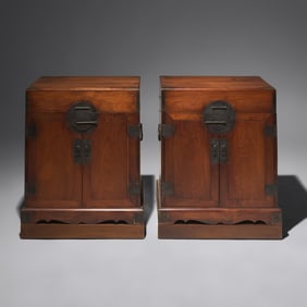A Pair of Chinese Hardwood, Possibly Huanghuali, Chests, Guanpixiang, 20th Century 二十