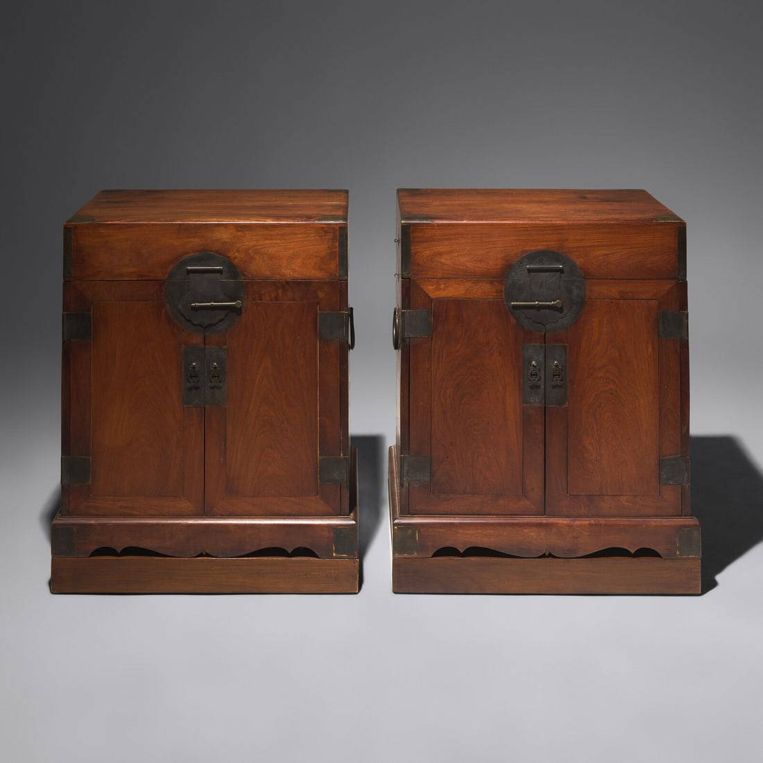 A Pair of Chinese Hardwood, Possibly Huanghuali, Chests, Guanpixiang, 20th Century 二十