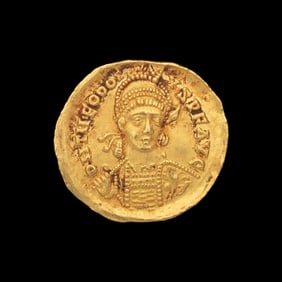 [ANCIENTS] EASTERN ROMAN EMPIRE. Theodosius II (408-420 BC). Av Solidus (4.5g, 21mm)