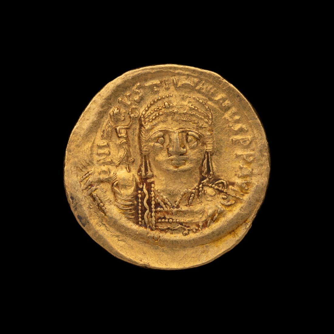 [ANCIENTS] EASTERN ROMAN EMPIRE. Justin II (c. 567-578 AD). Av Solidus (4.5g, 22mm) (1 of 2)
