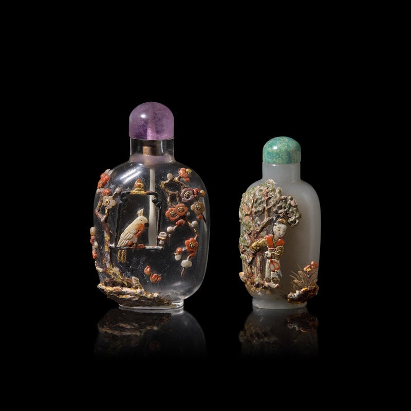 Two Chinese Embellished Snuff Bottles, Attributed to the Tsuda Family Workshop
或為Ą (1 of 2)