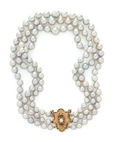 CULTURED PEARL NECKLACE