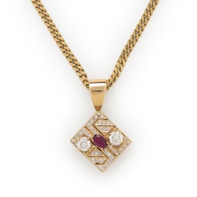 DIAMOND, RUBY, AND YELLOW GOLD PENDANT NECKLACE