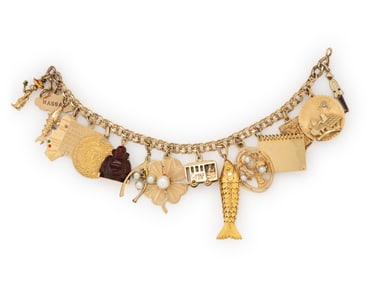 YELLOW GOLD BRACELET WITH CHARMS