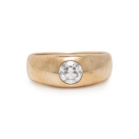 DIAMOND AND YELLOW GOLD RING