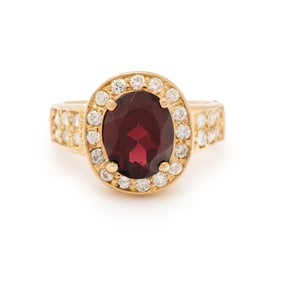 GARNET AND DIAMOND RING