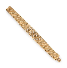BOUCHE, YELLOW GOLD AND DIAMOND SURPRISE WATCH