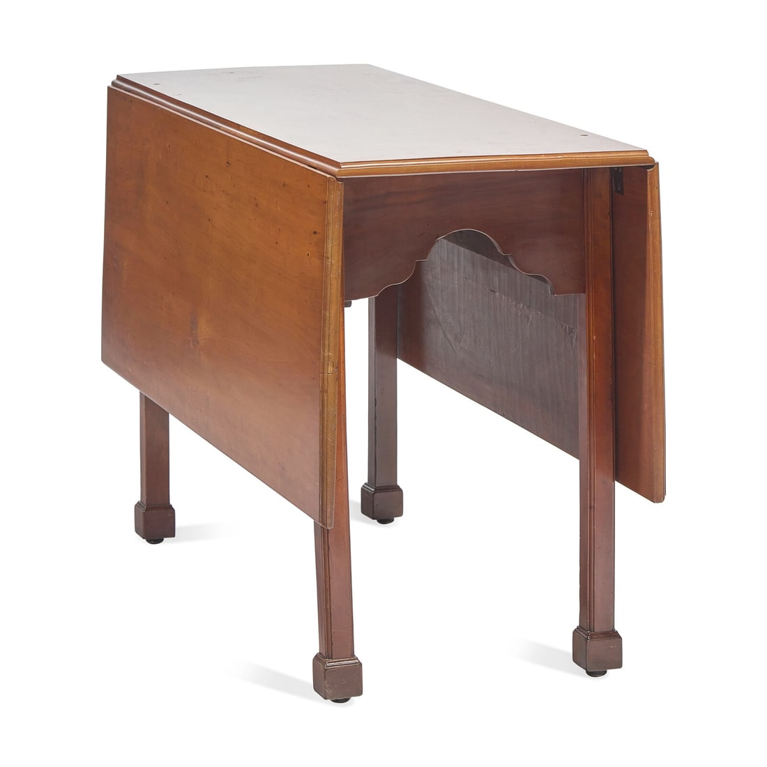 A Chippendale Cherrywood Drop-Leaf Dining Table: A Chippendale Cherrywood Drop-Leaf Dining Table Southeastern Pennsylvania, Circa 1760-1780 with thumb-molded top and leaves, shaped apron, on Marlborough legs ending in block feet. Height 29 1/2 x wid