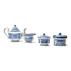 Four Chinese Export Porcelain Fitzhugh Tablewares