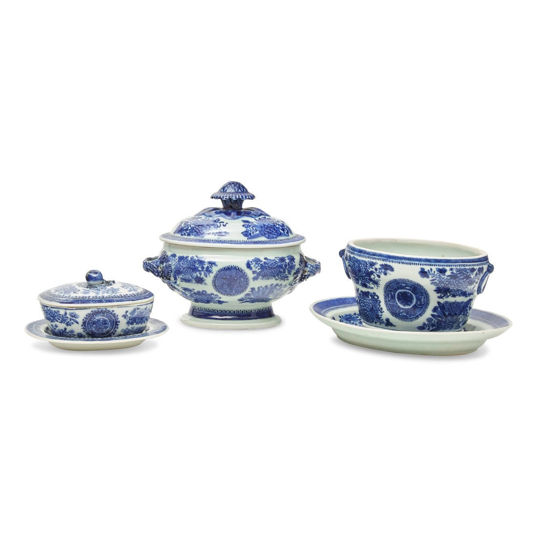 A Group of Five Chinese Export Porcelain Fitzhugh Tablewares: A Group of Five Chinese Export Porcelain Fitzhugh Tablewares Late 18th Century comprising a covered sauce tureen, a covered sauce tureen and stand, and a bonbon box and stand. Height 6 x width 7 1/2 x
